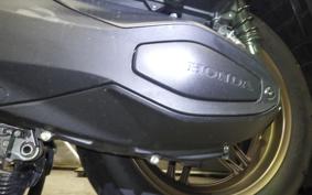 HONDA FORZA 250 2011 MF17