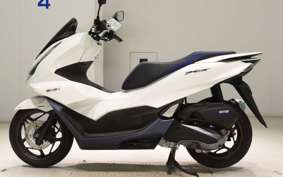 HONDA PCX125-4ハEVEリッド<エ・タ 2008 JK06
