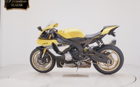 YAMAHA YZF-R1 2018