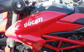 DUCATI HYPERMOTARD 820 2013
