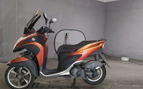 YAMAHA TRICITY 125 SE82J