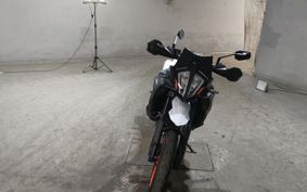 KTM 890 ADVENTURE	 TS640