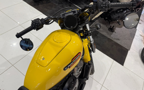 HARLEY RH975S NIGHT STAR 2023 ZF1