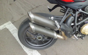 DUCATI STREET FIGHTER 2010