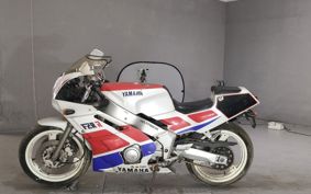 YAMAHA FZR400 1WG