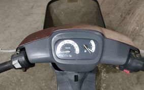 YAMAHA JOG POCHE SA08J