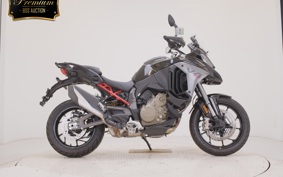 DUCATI MULTISTRADA V4S 2025