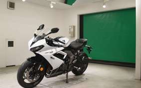 TRIUMPH DAYTONA 660 2024