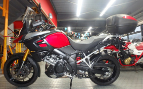 SUZUKI DL1000 ( V-Strom 1000 ) 2017 VU51A