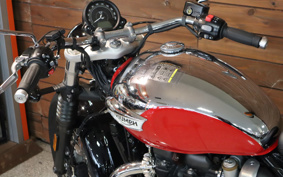 TRIUMPH TRIUMPH SPEEDMASTER 2023 DAD79H
