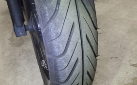 SUZUKI GSR250