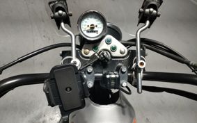 SUZUKI GLASS TRACKER BIG BOY NJ47A