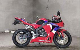 HONDA CBR600RR PC40