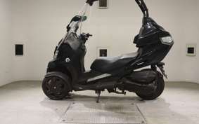 ADVIA AD TRE200 1994