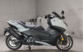 YAMAHA T-MAX 560 2025 SJ21J