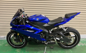 YAMAHA YZF-R6 2006 RJ12