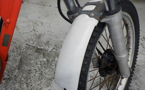 YAMAHA TLR200 MD09