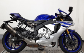 YAMAHA YZF-R1 2017 RN39
