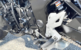 SUZUKI GSR750 2013 C5112