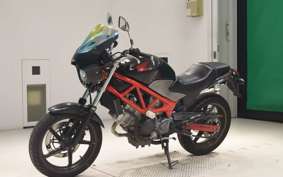 HONDA VTR 250 Gen. 2