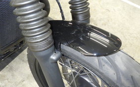 TRIUMPH BONNEVILLE BOBBER 2017