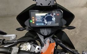 KTM 890 ADVENTURE R TR640