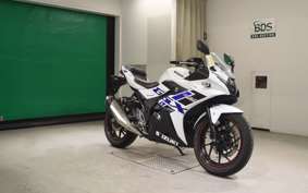 SUZUKI GSX250RA 2013