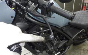 HONDA REBEL 250  S E-clutch 2006 MC49