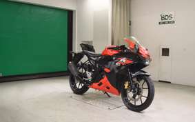 SUZUKI GSX-R125 DL33B
