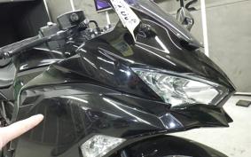 KAWASAKI ZX-25R ZX250E