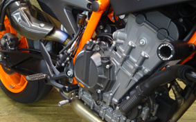 KTM 890 DUKE R 2021 TU940