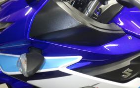 SUZUKI GSX250 R 2001