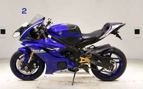 YAMAHA YZF-R6 2019