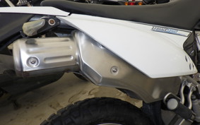 KAWASAKI KLX125 LX125C