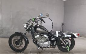 YAMAHA VIRAGO 250 3DM