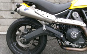 DUCATI  DUCATI  SCRAMBLER  ICON  2015 K102