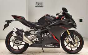 HONDA CBR250RR A 2015 MC51