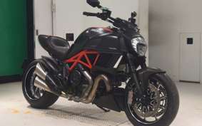 DUCATI DIAVEL Carbon 2017