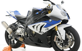 BMW HP4 2014 0D01