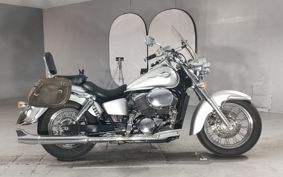 HONDA SHADOW 750 2000 RC44