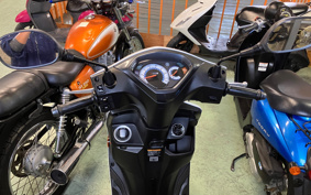 YAMAHA AXIS Z SEJ6J