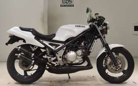 YAMAHA R1-Z 3XC
