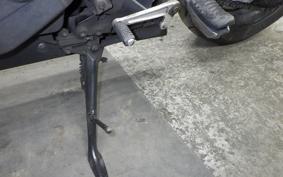 SUZUKI GSR 400 A 2011