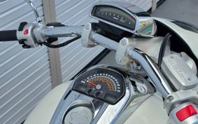 SUZUKI BOULEVARD M109R 2015 VY53A