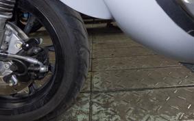 VESPA ス PRIMAVERA125