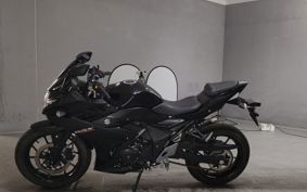 SUZUKI GSX250 R DN11A