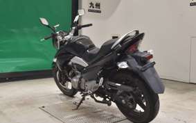 SUZUKI GSR250 2024