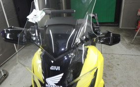 HONDA X-ADV 750 2025 RH21