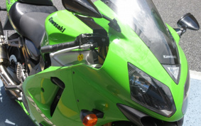 KAWASAKI ZX 1200 NINJA R 2004 ZXT20B