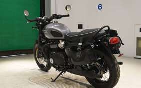 TRIUMPH BONNEVILLE T120 2025